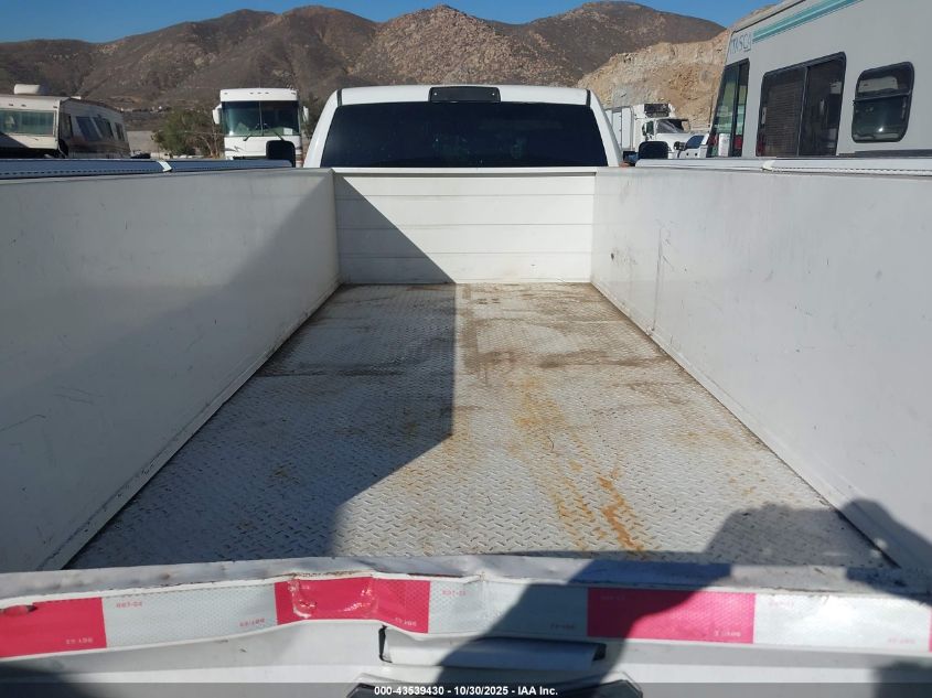 2017 Ram 5500 Chassis Tradesman/Slt VIN: 3C7WRMBL9HG750344 Lot: 43539430