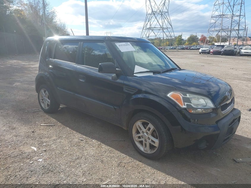 KIA SOUL +