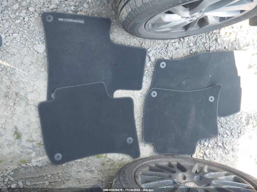 2016 Porsche Cayenne E-Hybrid S VIN: WP1AE2A24GLA17473 Lot: 43539476