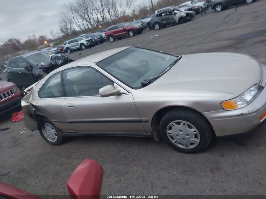 1995 Honda Accord Lx VIN: 1HGCD723XSA038528 Lot: 43539496