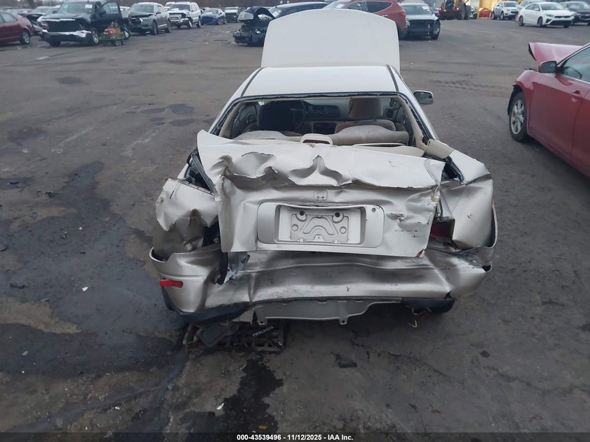 1995 Honda Accord Lx VIN: 1HGCD723XSA038528 Lot: 43539496