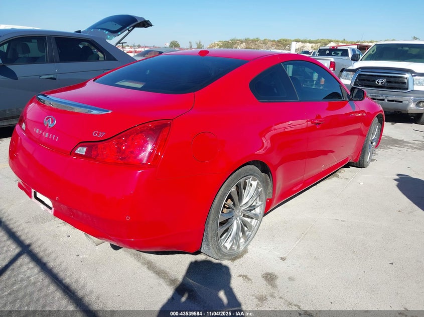 2013 INFINITI G37 JOURNEY - JN1CV6EK0DM900670