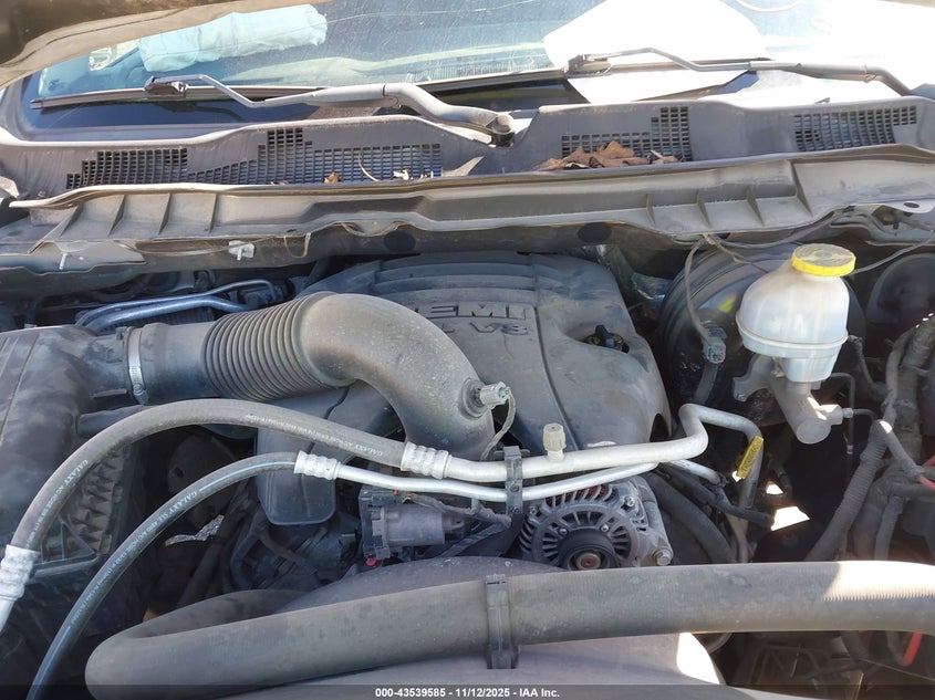 2018 Ram 1500 Sport VIN: 1C6RR7MT2JS291091 Lot: 43539585