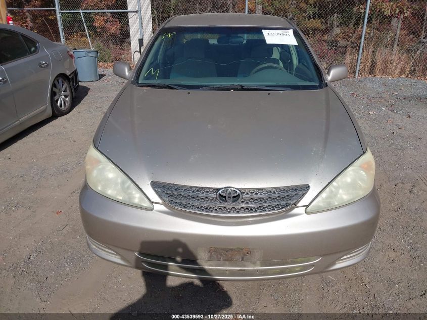 2002 Toyota Camry Le VIN: 4T1BE32K72U567923 Lot: 43539593