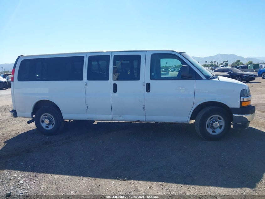 2017 CHEVROLET EXPRESS 3500 LT 1GAZGPFGXH1138112