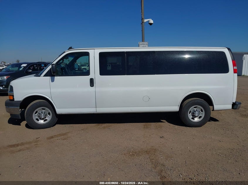2017 CHEVROLET EXPRESS 3500 LT 1GAZGPFGXH1138112