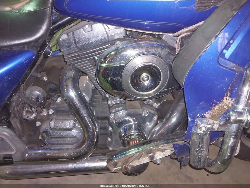 2008 Harley-Davidson Flhtcui VIN: 1HD1FC4158Y673210 Lot: 43539708