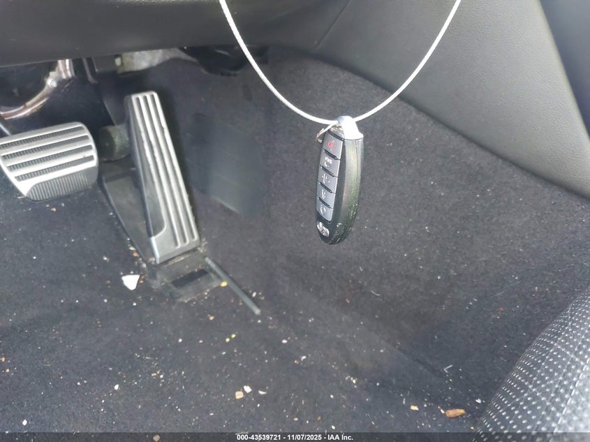 2017 Infiniti Q50 3.0T Sport VIN: JN1EV7AR7HM831242 Lot: 43539721