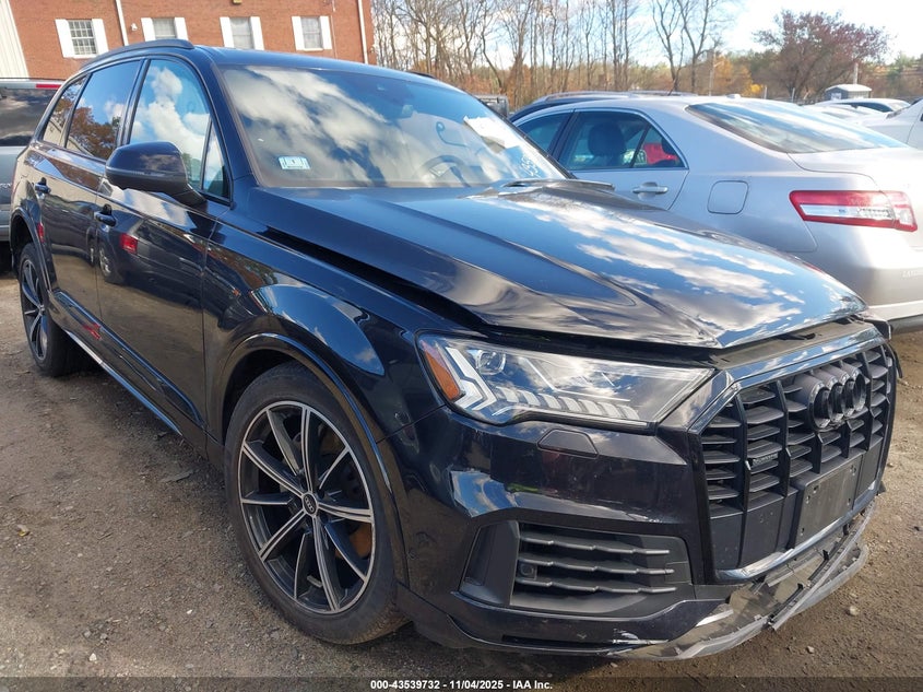 AUDI Q7 PREMIUM PLUS 55 TFSI QUATTRO TIPTRONIC