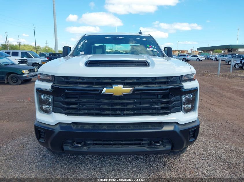 2025 Chevrolet Silverado 3500Hd 4Wd Long Bed Work Truck VIN: 1GB5KSE75SF136081 Lot: 43539863