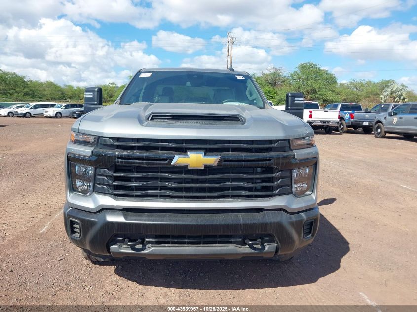 2025 Chevrolet Silverado 2500Hd 4Wd Long Bed Work Truck VIN: 1GC4KLE79SF332909 Lot: 43539957