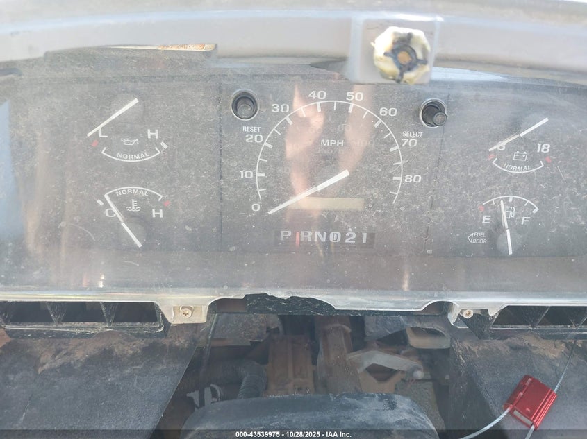 1997 Ford F-250 Xl VIN: 3FTHF25H8VMA56753 Lot: 43539975