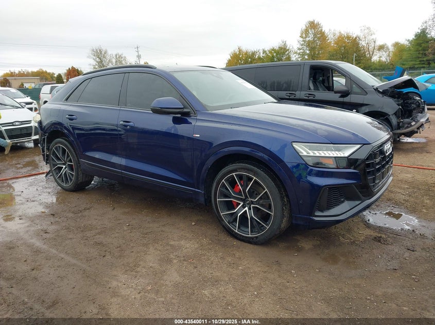 AUDI Q8 PREMIUM PLUS 55 TFSI QUATTRO TIPTRONIC