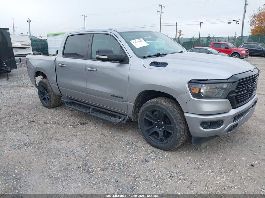 RAM 1500 BIG HORN 4X4 5 7 BOX