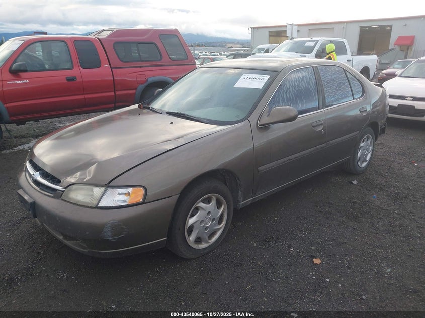 1N4DL01D4XC201862 1999 NISSAN ALTIMA photo no. 2