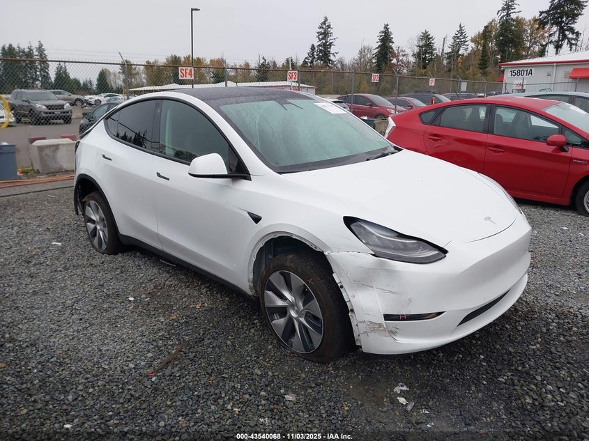 TESLA MODEL Y LONG RANGE DUAL MOTOR ALL-WHEEL DRIVE