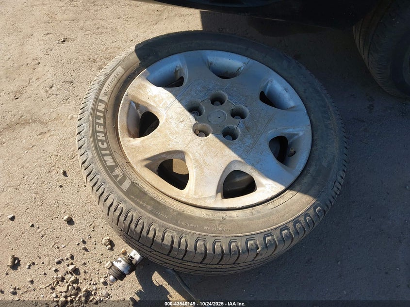 2003 Lexus Ls 430 VIN: JTHBN30F030117855 Lot: 43540149