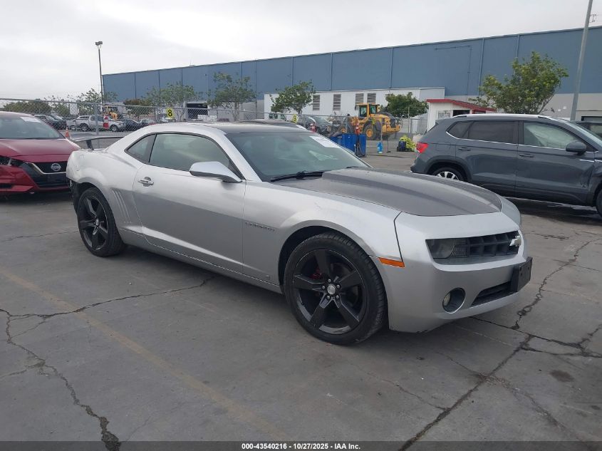 CHEVROLET CAMARO 1LT