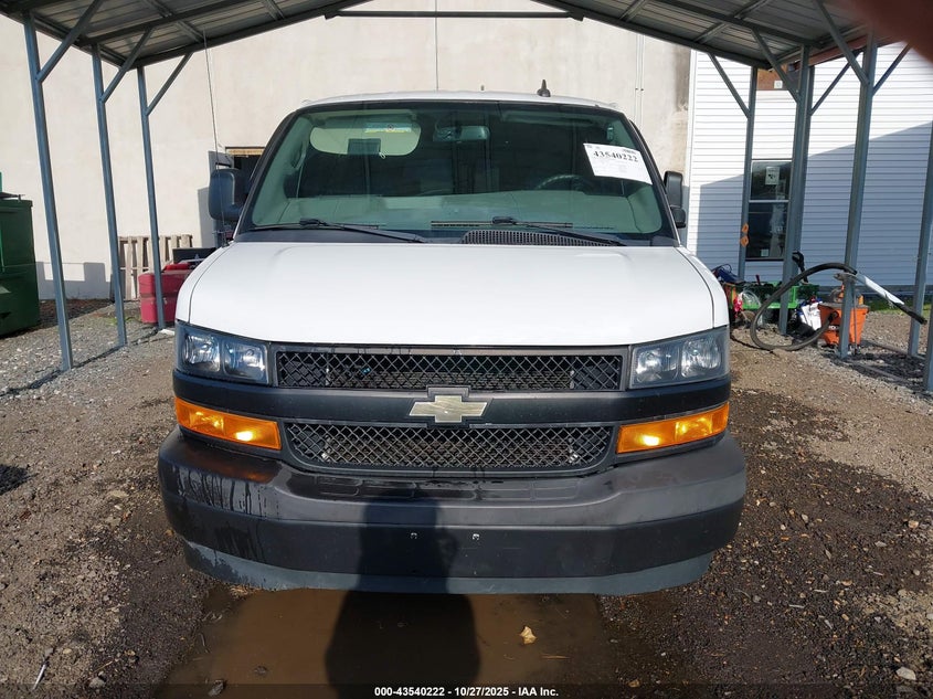 2018 Chevrolet Express 2500 Work Van VIN: 1GCWGAFP3J1272053 Lot: 43540222