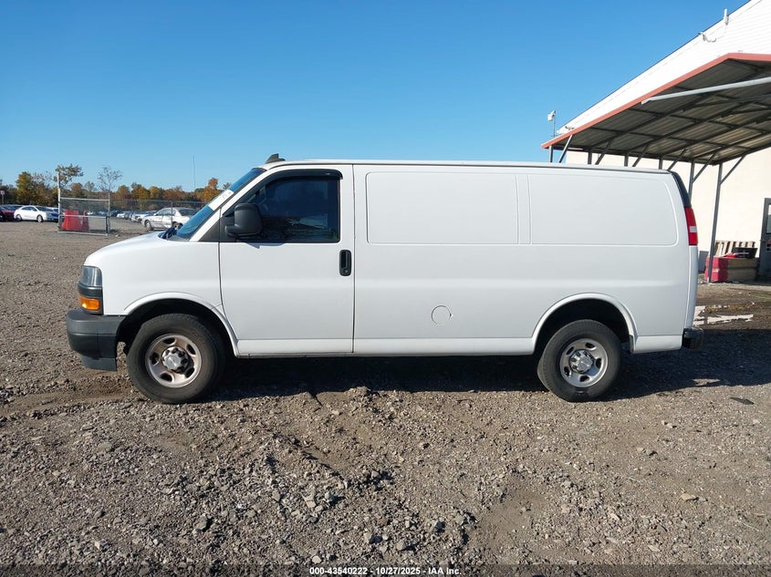 2018 Chevrolet Express 2500 Work Van VIN: 1GCWGAFP3J1272053 Lot: 43540222