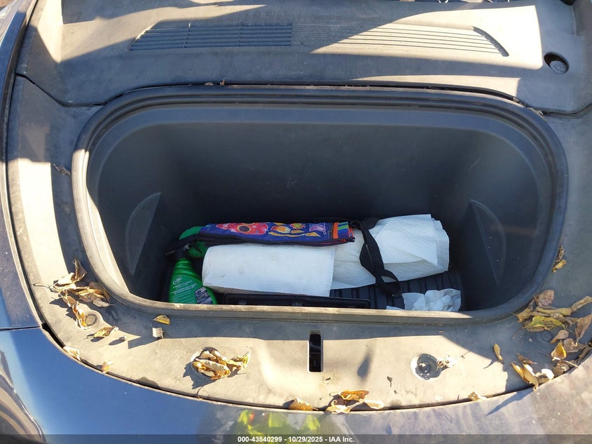 2021 Tesla Model Y Long Range Dual Motor All-Wheel Drive VIN: 5YJYGDEEXMF244529 Lot: 43540299