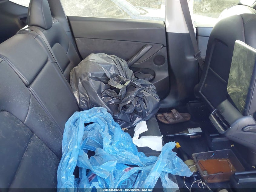 2021 Tesla Model Y Long Range Dual Motor All-Wheel Drive VIN: 5YJYGDEEXMF244529 Lot: 43540299