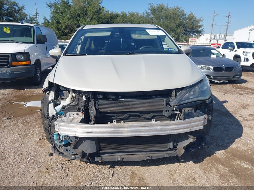 2017 Chrysler Pacifica Touring Plus VIN: 2C4RC1BG5HR839576 Lot: 43540321