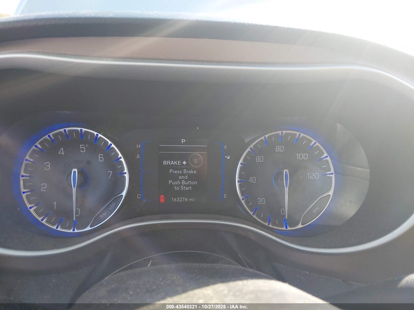 2017 Chrysler Pacifica Touring Plus VIN: 2C4RC1BG5HR839576 Lot: 43540321