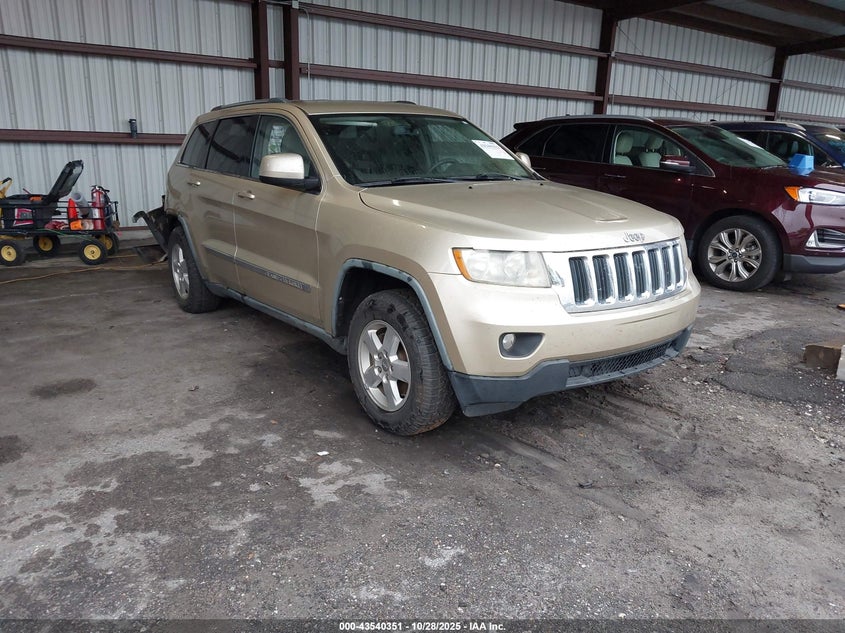 JEEP GRAND CHEROKEE LAREDO