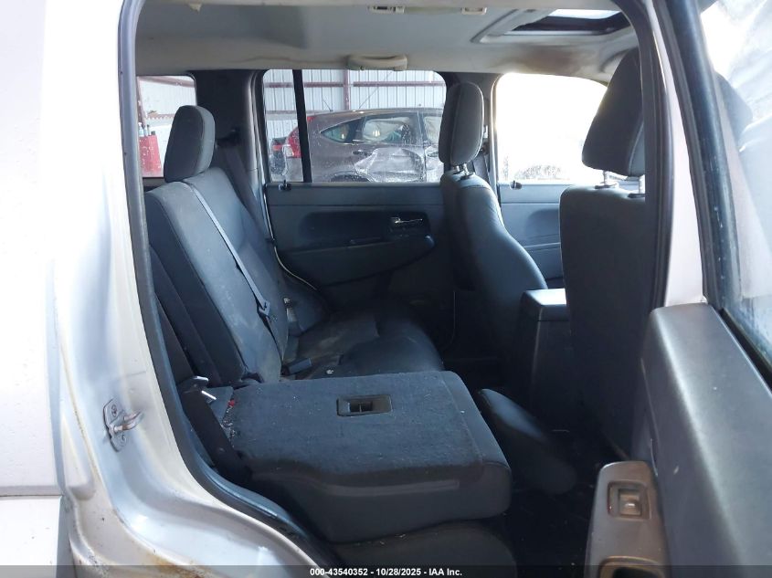 2009 Jeep Liberty Sport VIN: 1J8GN28K59W544806 Lot: 43540352