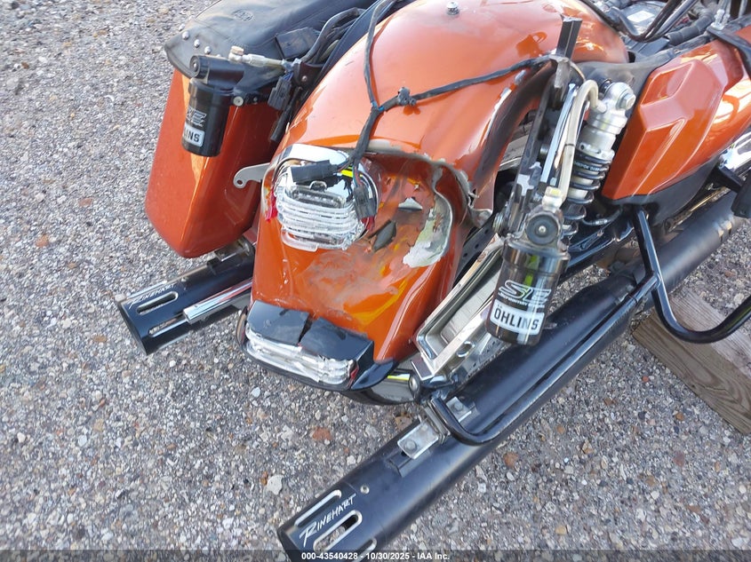 2019 Harley-Davidson Fltru VIN: 1HD1KGF17KB653910 Lot: 43540428