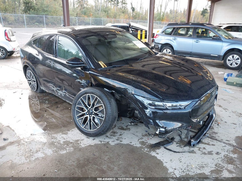 FORD MUSTANG MACH-E PREMIUM