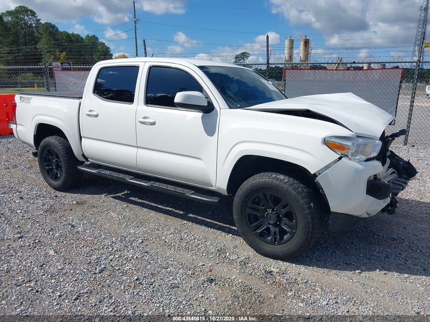 TOYOTA TACOMA SR V6