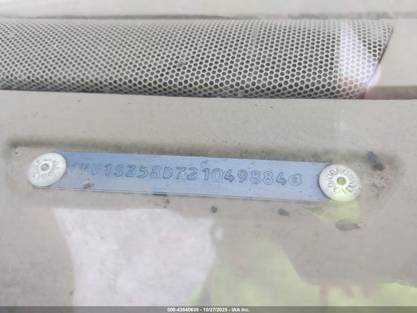 2002 Volvo V70 Xc VIN: YV1SZ58D721049884 Lot: 43540638