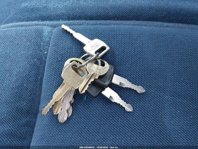 1987 Ford F250 VIN: 1FTHF2516HPA97061 Lot: 43540679