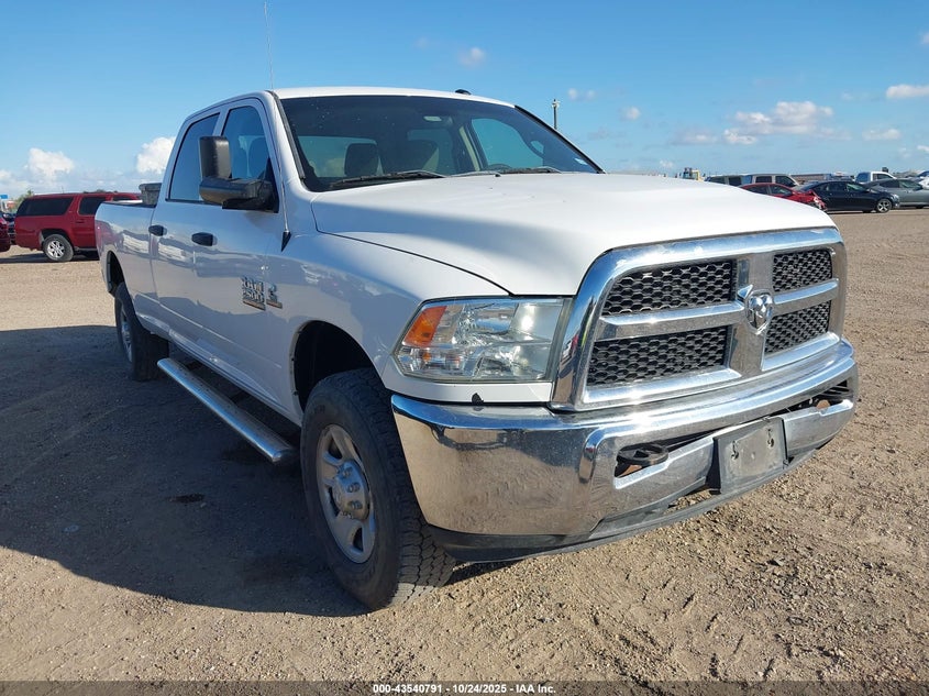 2018 RAM 2500 TRADESMAN  4X4 8' BOX - 3C6UR5HL1JG191192