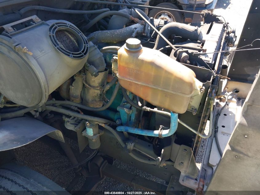 2001 International 4000 4700 VIN: 1HTSCAAM61H382810 Lot: 43540804