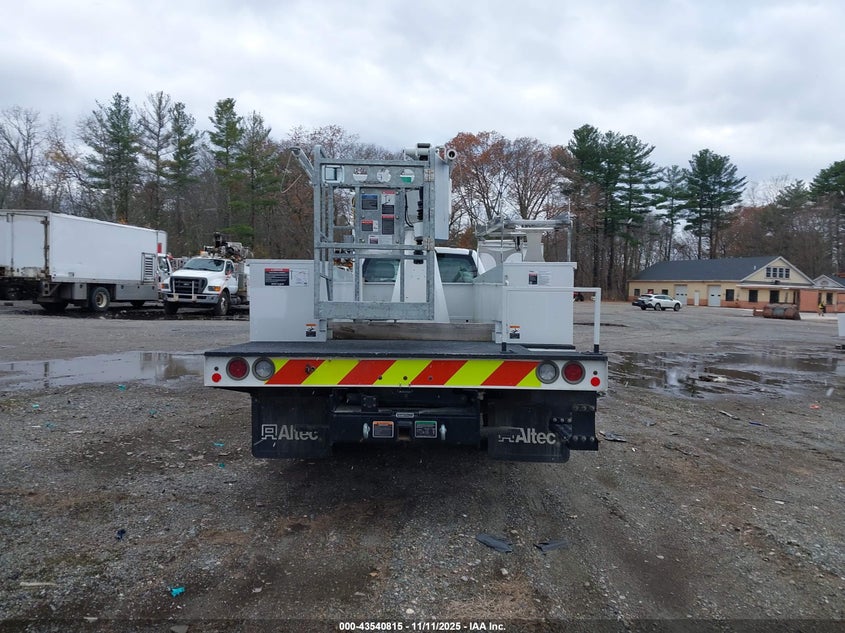 2022 Ford F-550 Chassis Xl VIN: 1FDUF5GT6NDA19757 Lot: 43540815