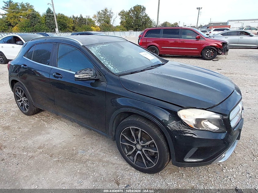 MERCEDES-BENZ GLA-CLASS 4MATIC