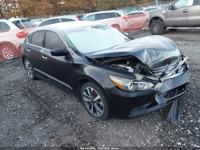 NISSAN ALTIMA 2.5 SR