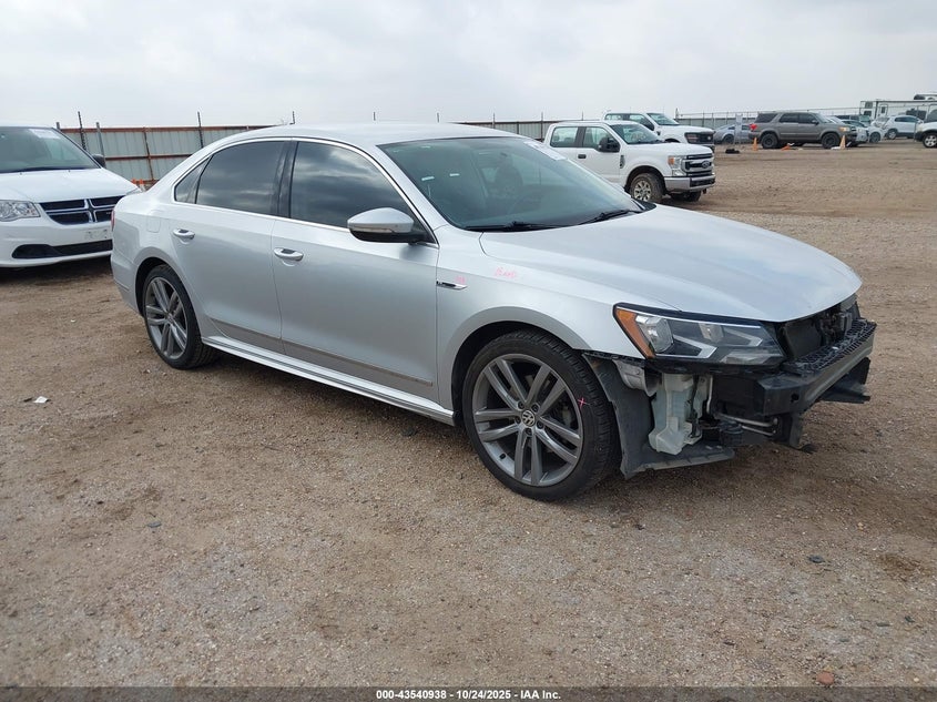 VOLKSWAGEN PASSAT 1.8T R-LINE