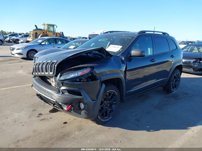 1C4PJMBSXHW639609 2017 JEEP CHEROKEE photo no. 2