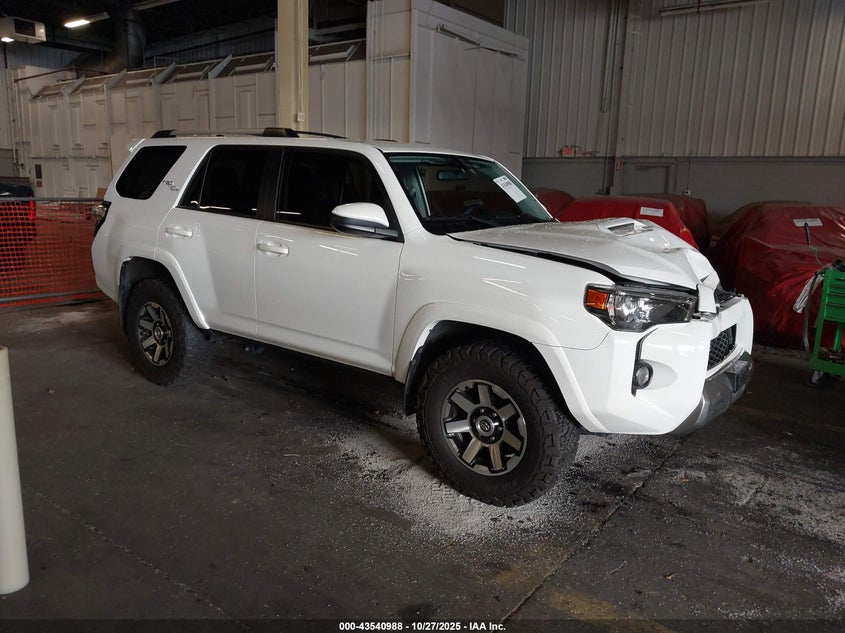 2018 TOYOTA 4RUNNER TRD OFF ROAD - JTEBU5JR9J5606596