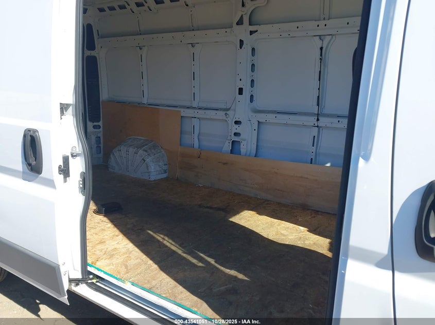 2017 Ram Promaster 2500 VIN: 3C6TRVDG3HE522249 Lot: 43541051