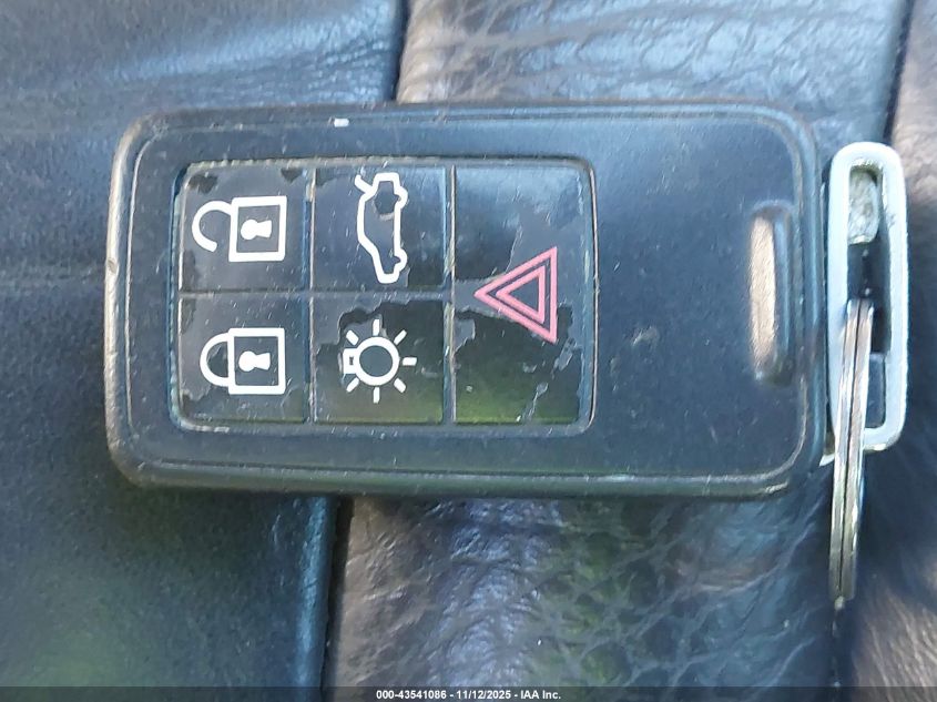 2012 Volvo S60 T5 VIN: YV1622FS9C2111870 Lot: 43541086