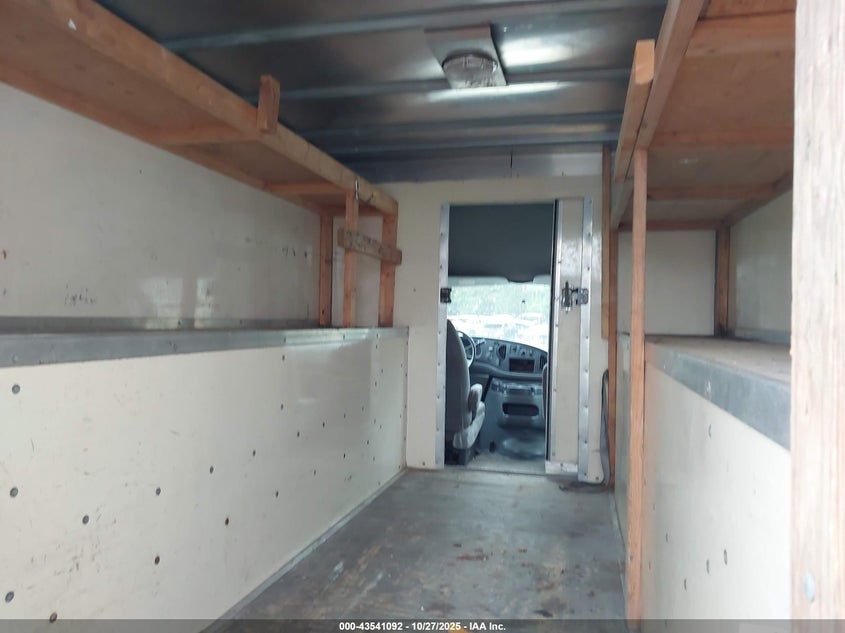 2006 Ford E-350 Cutaway VIN: 1FDWE35P56HA65841 Lot: 43541092