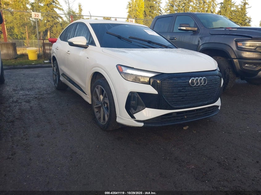 AUDI Q4 SPORTBACK E-TRON PREMIUM 50 QUATTRO