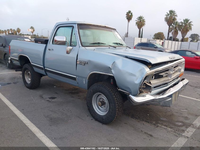 1B7HW04Y4JS649002 DODGE W-SERIES Photo 1