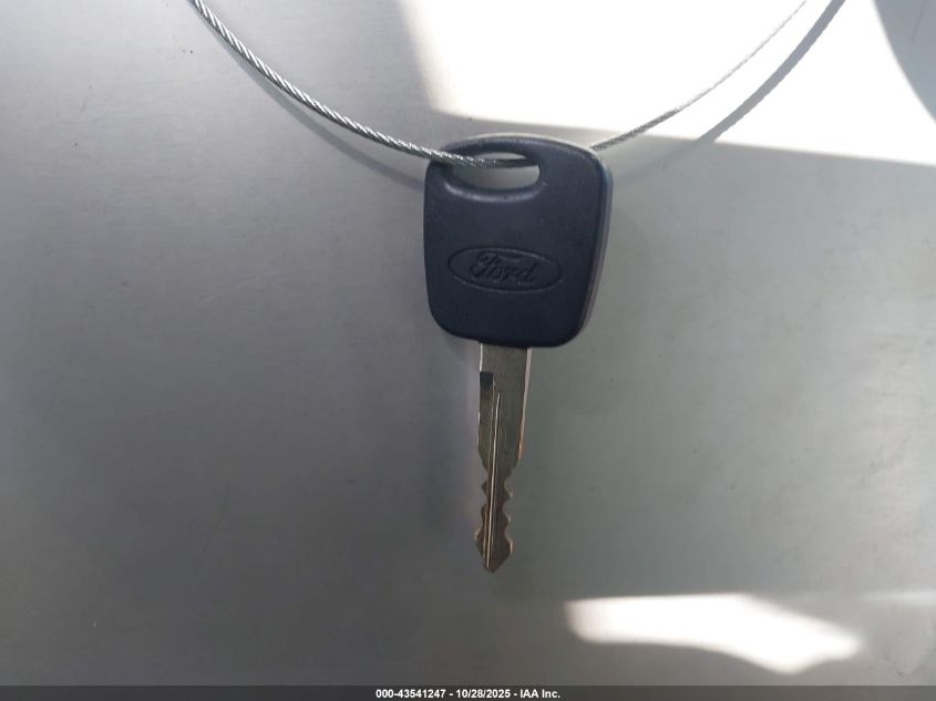 2005 Ford Focus Zx4 VIN: 1FAFP34N55W228311 Lot: 43541247