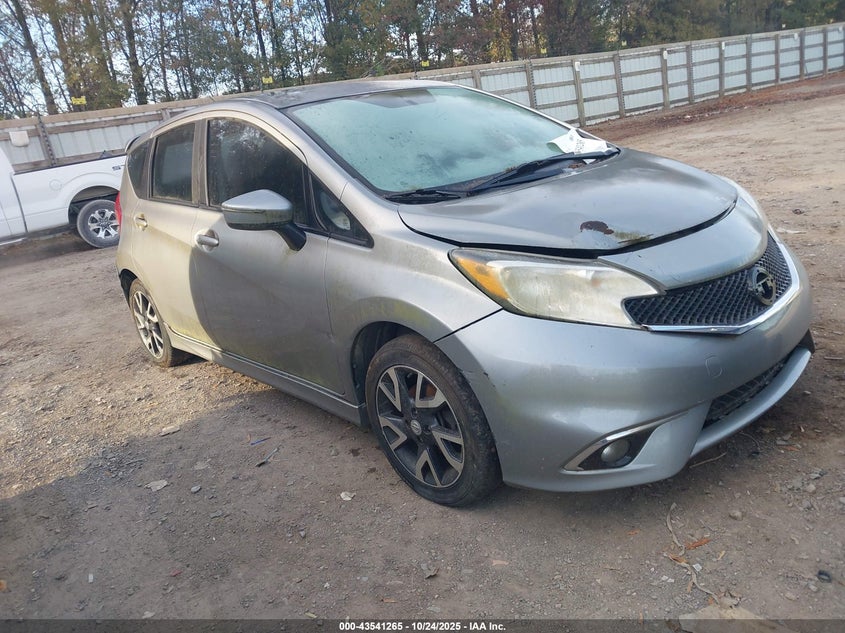 NISSAN VERSA NOTE SR